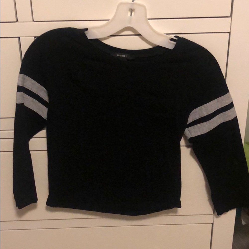 Black baseball crop top
